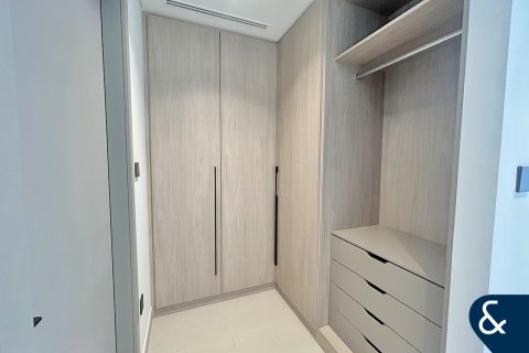 Купить виллу в Tilal Al Ghaf, Дубай: 3 спальни, 203м², № 74496 - фото 13