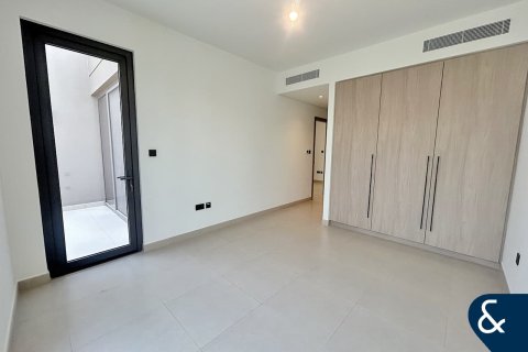 Купить виллу в Tilal Al Ghaf, Дубай: 3 спальни, 203м², № 74496 - фото 12