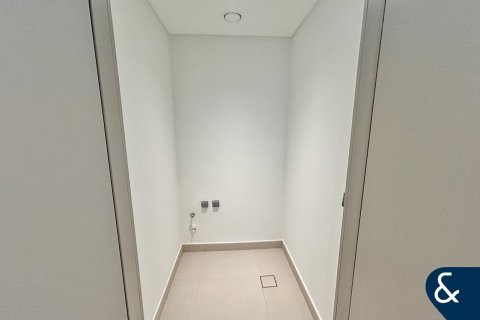 Купить виллу в Tilal Al Ghaf, Дубай: 3 спальни, 203м², № 74496 - фото 6