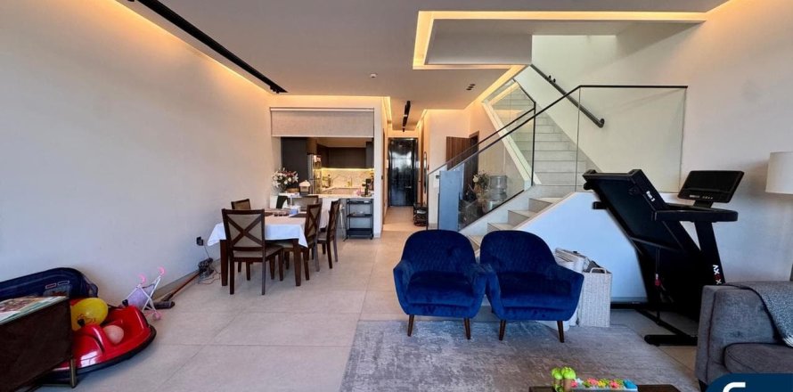 Вилла в Al Furjan, Дубай, 3 спальни, 166м², № 74489