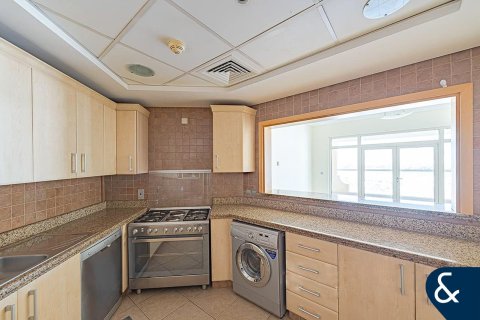 Appartement à Shoreline Apartments, Palm Jumeirah, Dubai, 2 chambres, 144 m², № 91491 - photo 3