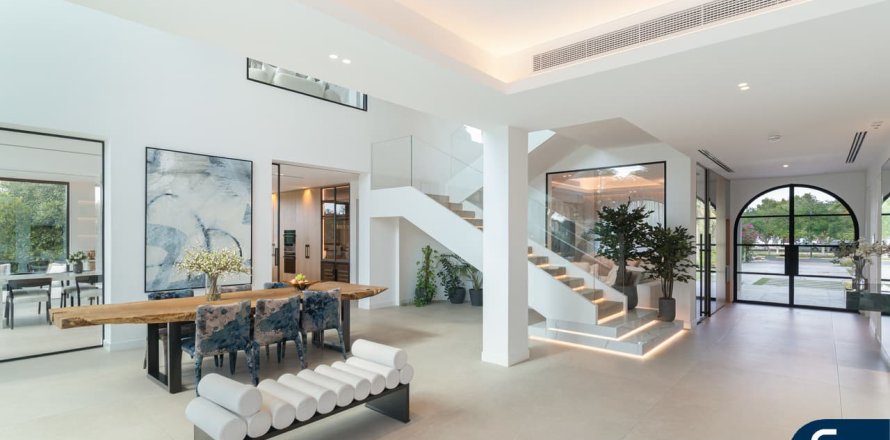 Villa à Jumeirah Islands, Dubai, 5 chambres, 557 m², № 91487