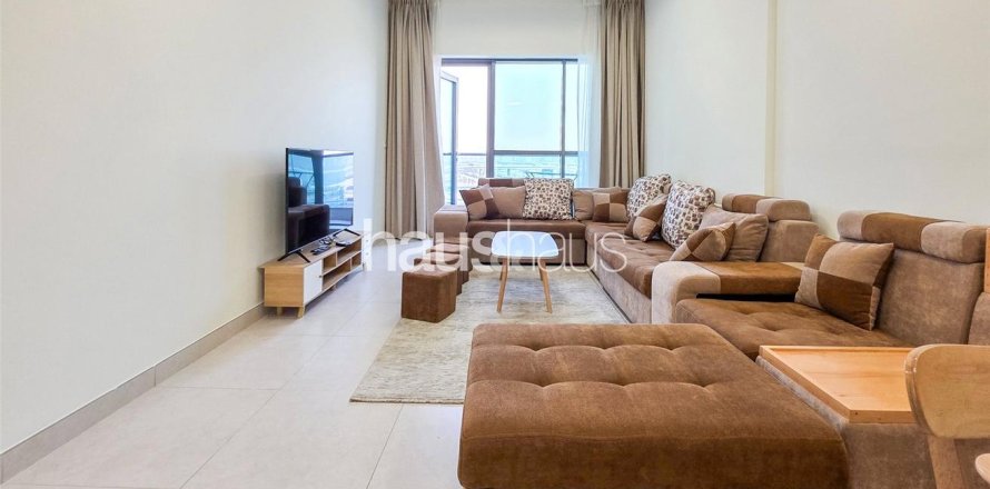 Apartment in Business Bay, Dubai 1 bedroom, 73 sq.m. № 43978