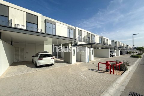 تاون هاوس في Murooj Al Furjan, Al Furjan, دبي 3 غرف نوم, 254 م² رقم 43981 - صورة 2