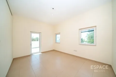 Villa à Quortaj, Al Furjan, Dubai, 3 chambres, 283 m², № 122628 - photo 12