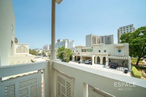 Villa à Quortaj, Al Furjan, Dubai, 3 chambres, 283 m², № 122628 - photo 16