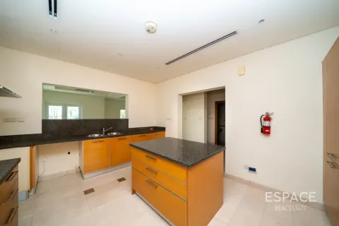 Villa à Quortaj, Al Furjan, Dubai, 3 chambres, 283 m², № 122628 - photo 5