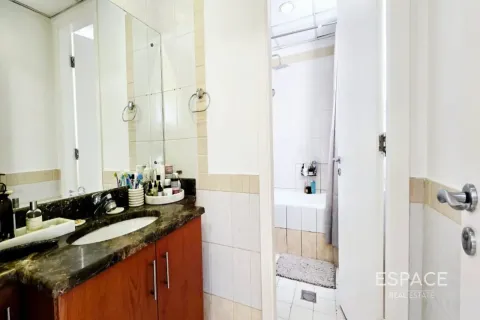 Villa in The Springs, Dubai 3 bedrooms, 228 sq.m. № 122623 - photo 6