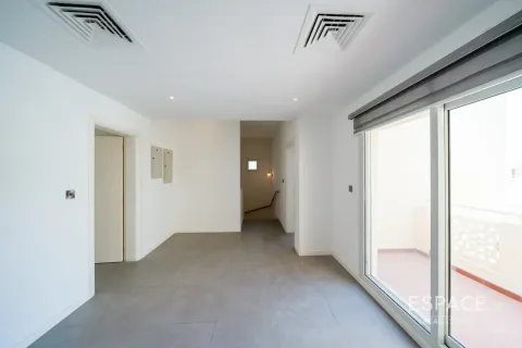 Villa à Meadows, Dubai, 5 chambres, 391 m², № 122622 - photo 11
