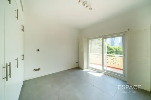 Villa à Meadows, Dubai, 5 chambres, 391 m², № 122622 - photo 19