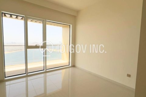 Apartment in EMAAR Beachfront, Dubai Harbour, Dubai 2 bedrooms, 128 sq.m. № 38285 - photo 6