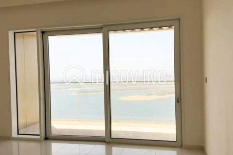 Apartment in EMAAR Beachfront, Dubai Harbour, Dubai 2 bedrooms, 128 sq.m. № 38285 - photo 7