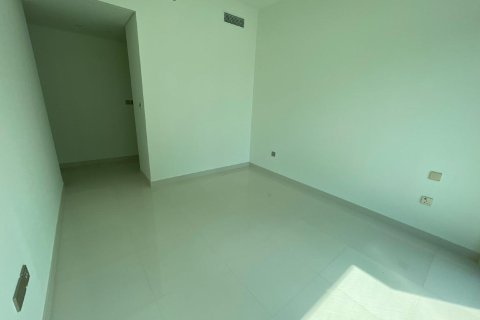 Apartment in EMAAR Beachfront, Dubai Harbour, Dubai 3 bedrooms, 180 sq.m. № 38282 - photo 15