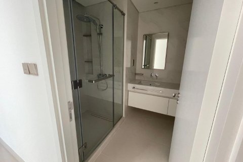 Apartment in EMAAR Beachfront, Dubai Harbour, Dubai 3 bedrooms, 180 sq.m. № 38282 - photo 13