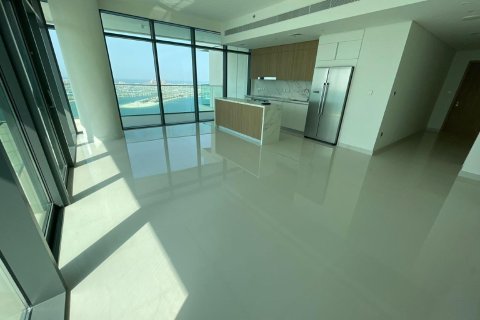 Apartment in EMAAR Beachfront, Dubai Harbour, Dubai 3 bedrooms, 180 sq.m. № 38282 - photo 18