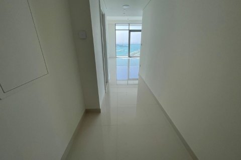 Apartment in EMAAR Beachfront, Dubai Harbour, Dubai 3 bedrooms, 180 sq.m. № 38282 - photo 9