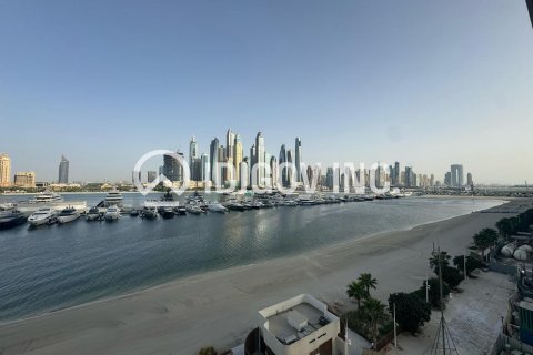 Снять в аренду квартиру в EMAAR Beachfront, Dubai Harbour, Дубай: 3 спальни, 178м², № 38286 - фото 21