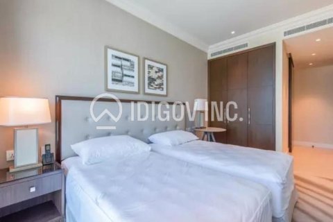 Apartment in The Address Residence Fountain Views, Downtown Dubai (Downtown Burj Dubai), Dubai 2 bedrooms, 126 sq.m. № 38284 - photo 7