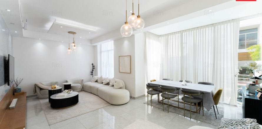 Maison de ville à Dubai, 3 chambres, 333.1 m², № 96301