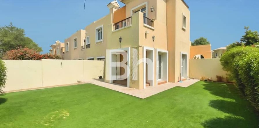Villa in Arabian Ranches, Dubai 2 bedrooms, 267 sq.m. № 57765
