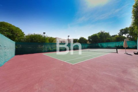 Villa in Arabian Ranches, Dubai 2 bedrooms, 267 sq.m. № 57765 - photo 6