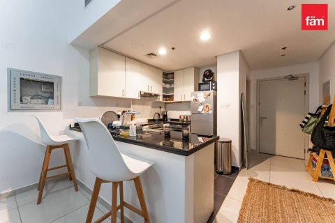 Apartment in Dubai 2 bedrooms, 144.3 sq.m. № 13073 - photo 14