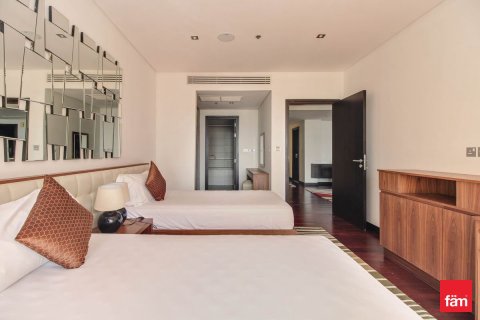 Apartment in Palm Jumeirah, Dubai 2 bedrooms, 164.5 sq.m. № 85990 - photo 15