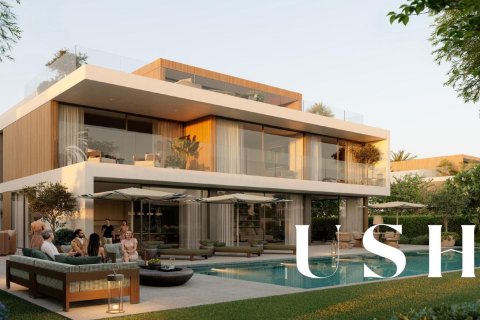 Villa in Dubai Investment Park, Dubai 5 bedrooms, 821 sq.m. № 39375 - photo 1