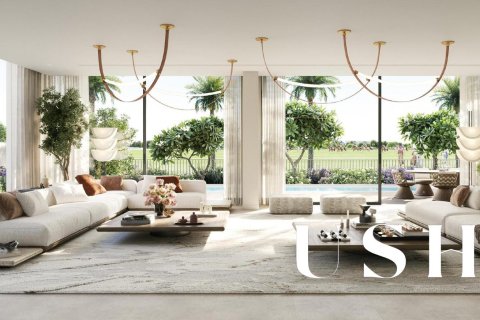 Villa in Dubai Investment Park, Dubai 5 bedrooms, 821 sq.m. № 39375 - photo 2