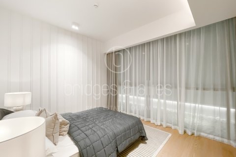 Apartamento en Dubai, 2 dormitorios, 131.9 m², № 77249 - foto 11