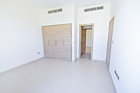 Villa en Dubai Hills Estate, Dubai, 3 dormitorios, 399.7 m², № 77254 - foto 20