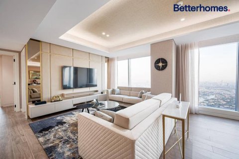 Apartment in Jumeirah Lake Towers, Dubai 3 bedrooms, 180 sq.m. № 58062 - photo 2