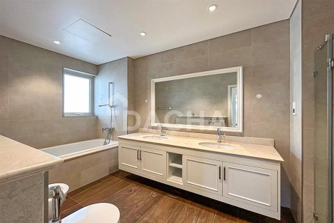 Villa en Dubai, 5 dormitorios, 702.4 m², № 7059 - foto 7