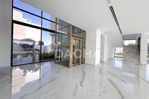 Villa in Al Barari, Dubai 6 bedrooms, 1237.8 sq.m. № 7057 - photo 3