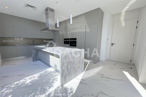 Villa in Al Barari, Dubai 6 bedrooms, 1237.8 sq.m. № 7057 - photo 2