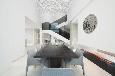 Villa en Dubai, 4 dormitorios, 492.4 m², № 7055 - foto 5