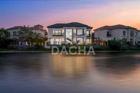 Villa en Dubai, 4 dormitorios, 492.4 m², № 7055 - foto 16