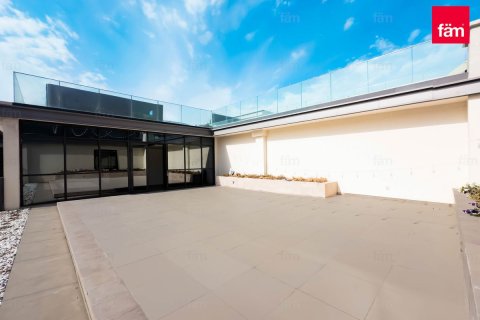 Duplex in Al Wasl, Dubai 4 bedrooms, 411.9 sq.m. № 3806 - photo 30