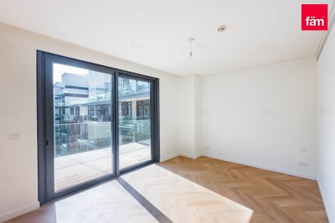 Duplex in Al Wasl, Dubai 4 bedrooms, 411.9 sq.m. № 3806 - photo 11