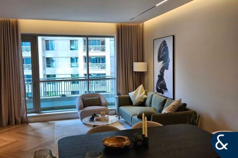 Apartment in Downtown Dubai (Downtown Burj Dubai), Dubai 2 bedrooms, 118 sq.m. № 98170 - photo 3