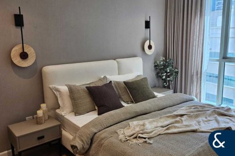 Apartment in Downtown Dubai (Downtown Burj Dubai), Dubai 2 bedrooms, 118 sq.m. № 98170 - photo 10