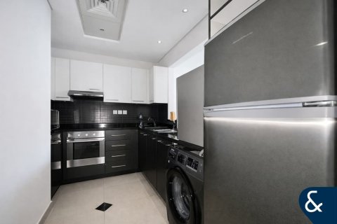 Apartment in Silverene, Dubai Marina, Dubai 1 bedroom, 77 sq.m. № 98172 - photo 3