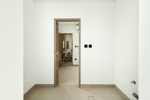فيلا في دبي 4 غرف نوم, 377.4 م² رقم 20951 - صورة 16