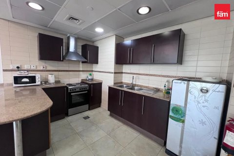 Apartment in Dubai 2 bedrooms, 98.8 sq.m. № 123250 - photo 12
