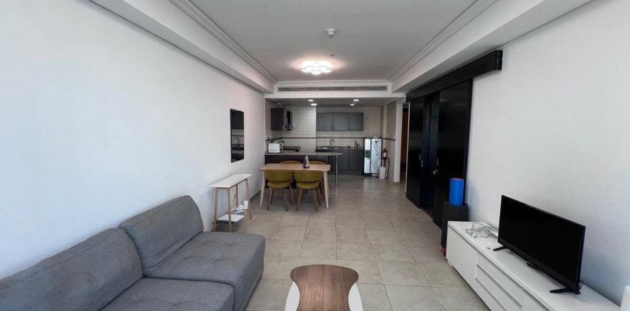 Apartment in Dubai 2 bedrooms, 98.8 sq.m. № 123250