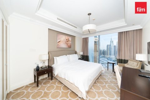 Appartement à Downtown Dubai (Downtown Burj Dubai), Dubai, 2 chambres, 118.1 m², № 123254 - photo 7