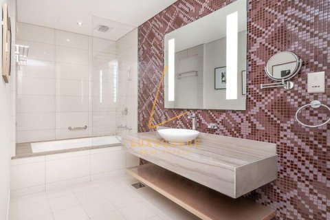 Appartement à DAMAC Towers by Paramount Hotels and Resorts, Business Bay, Dubai, 1 chambre, 86 m², № 100572 - photo 14