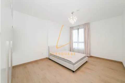 Снять в аренду квартиру в La Mer, Джумейра, Дубай: 3 спальни, 193м², № 100575 - фото 18