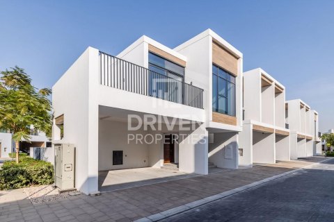 Townhouse in Bliss, Arabian Ranches 3, Dubai 4 bedrooms, 170.29 sq.m. № 136112 - photo 11