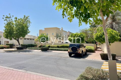 Maison de ville à The Springs, Dubai, 2 chambres, 173 m², № 38074 - photo 12